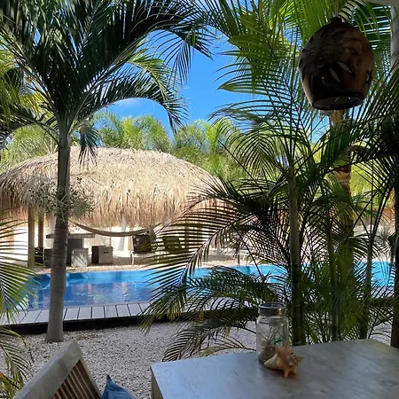 Beaches Studio Apartments Bonaire-3